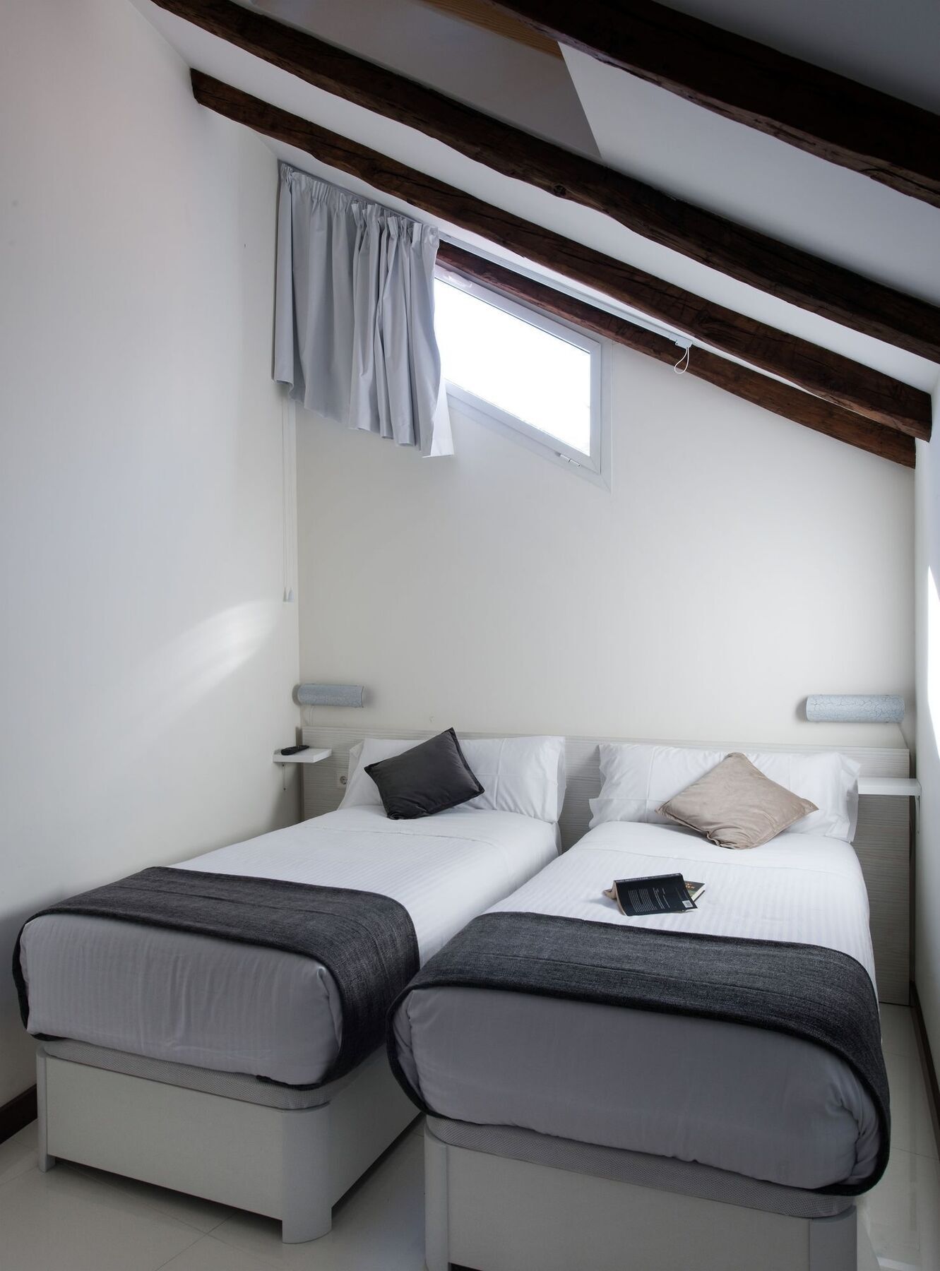 Roisa Suites Μαδρίτη Εξωτερικό φωτογραφία